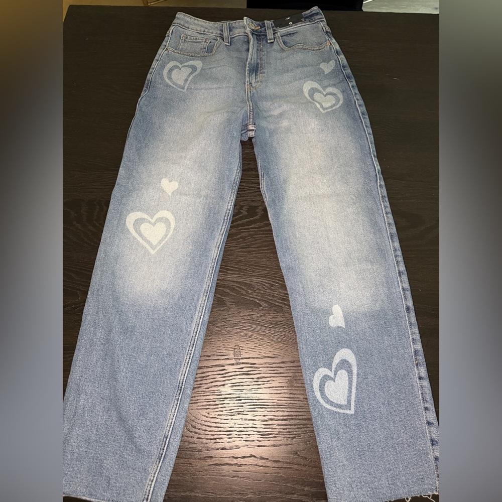 Hollister Women Ultra High Rise Straight Denim Jeans‎ W/Hearts Size 27 /27